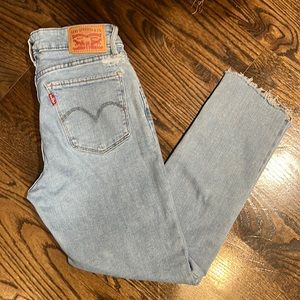 Levi Jeans, 711 Skinny, size- 27